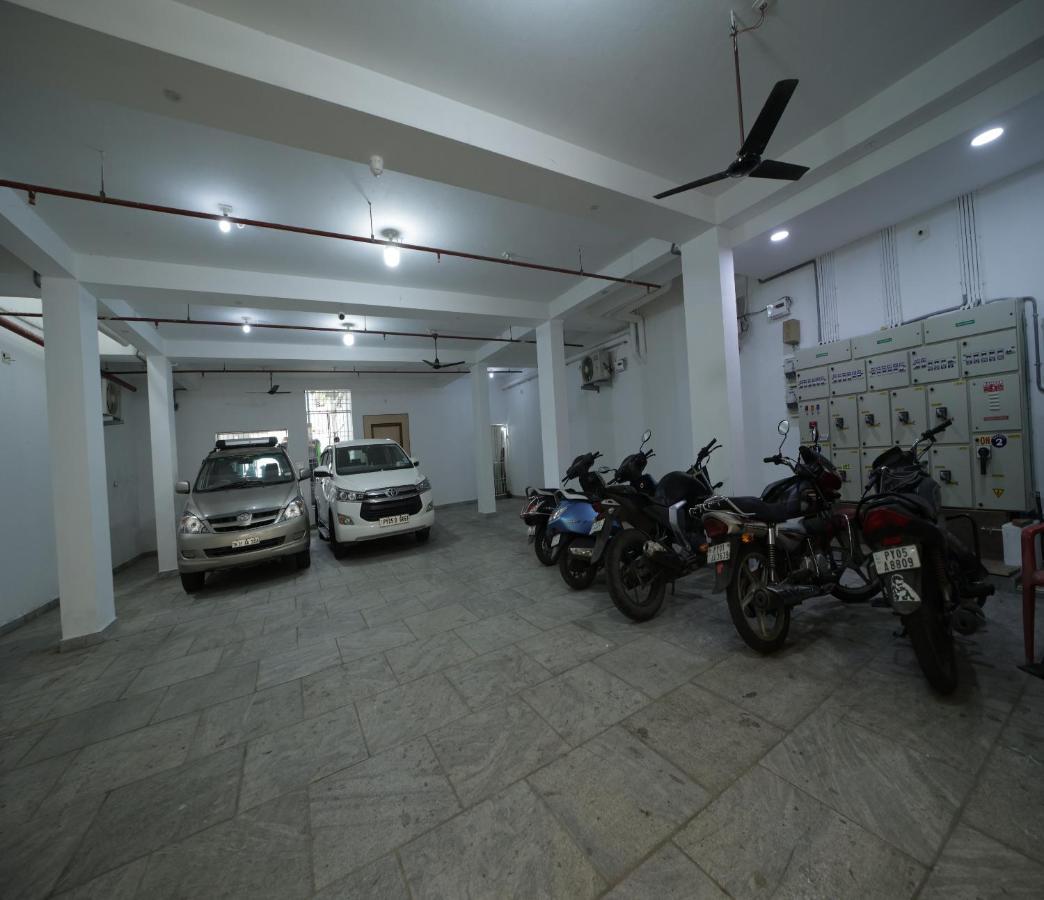 Nadanam Inn Pondichéry Extérieur photo