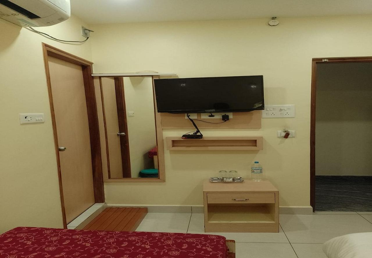Nadanam Inn Pondichéry Extérieur photo